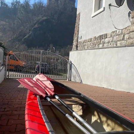Traumhaus An Der Lahn- Dreamhouse At River Lahn Vakantiehuis *