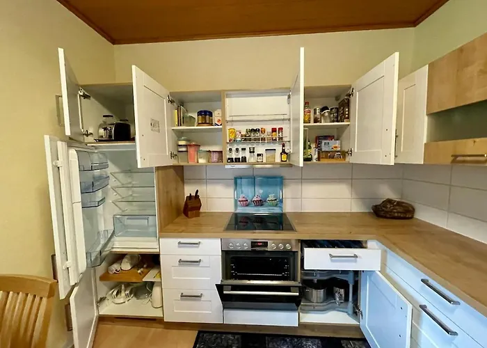 Traumhaus An Der Lahn- Dreamhouse At River Lahn Ferienhaus *